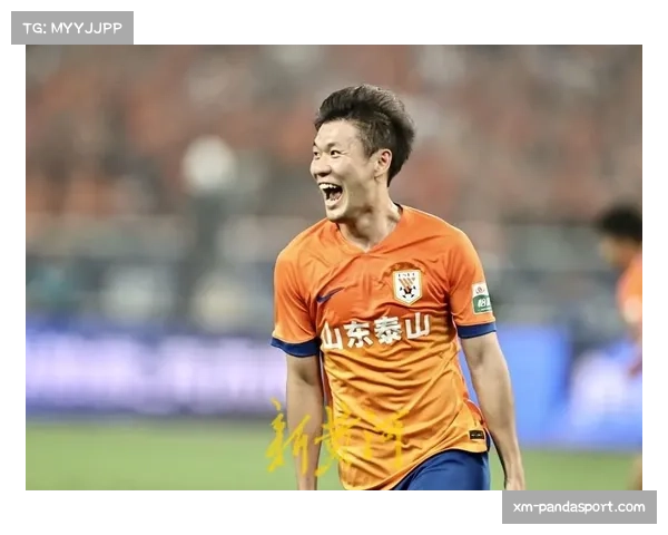 李源一精准任意球助攻制胜 展现中场核心组织能力 李源一精准任意球助攻制胜 展现中场核心组织能力